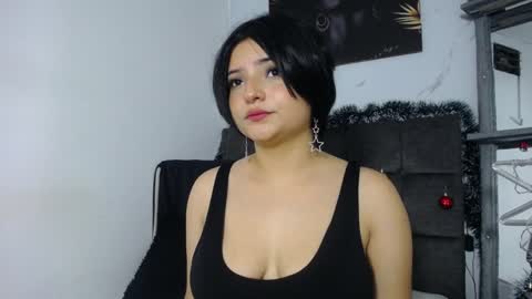 Mikoto Urb online show from 01-05-25, 03:32