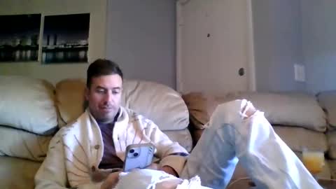 Snapshot of mikuchan_jp chatting on 11-29-25, 03:37 FATdickBOY online show from 11-29-25, 03:37