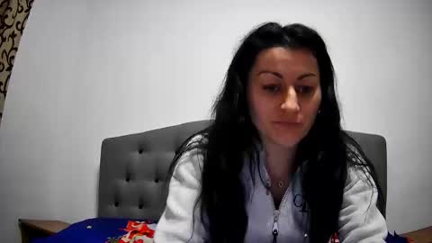 Snapshot of mikyloveu chatting on 12-23-24, 07:41 Mikyloveu online show from 12-23-24, 07:41