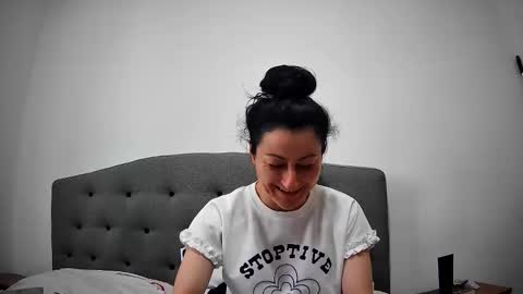 Mikyloveu online show from 05-05-26, 04:26