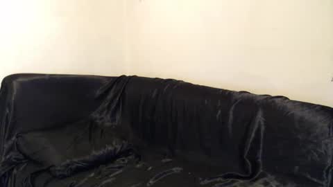 Miky Zazo online show from 09-12-25, 05:13