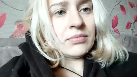 Mila 420 online show from 09-13-25, 07:30