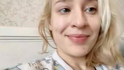 Mila 420 online show from 09-30-25, 07:24