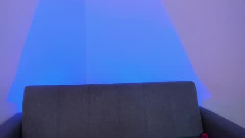 mila  online show from 04-27-26, 07:12