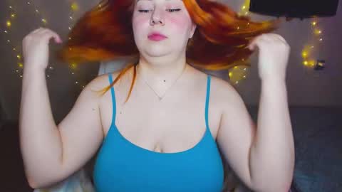 Mila shy sensual person  online show from 03-25-26, 10:21