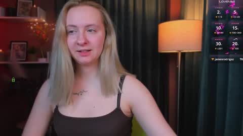 mila_glow online show from 04-16-26, 09:39