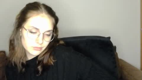 Snapshot of mila_keyy chatting on 03-27-26, 08:08 mila_keyy online show from 03-27-26, 08:08
