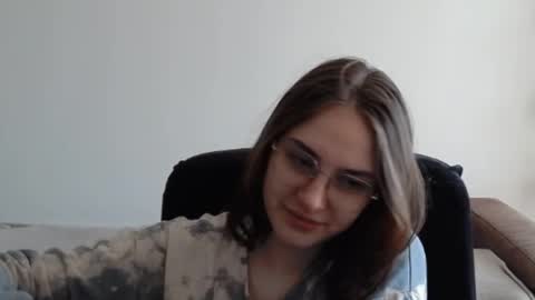 Snapshot of mila_keyy chatting on 04-17-26, 06:16 mila_keyy online show from 04-17-26, 06:16