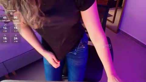 Snapshot of mila_kiitty chatting on 07-19-26, 02:48 Milena online show from 07-19-26, 02:48