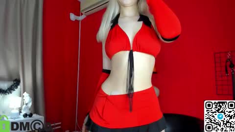 Snapshot of mila_kinor chatting on 12-16-25, 01:10 mila_kinor online show from 12-16-25, 01:10