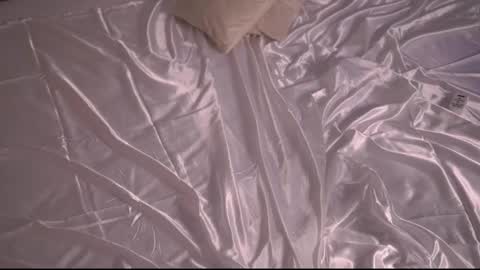 mila may  online show from 03-01-25, 10:24