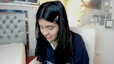 mila_quin online show from 06-01-26, 07:48