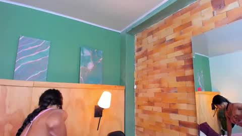 Mila and samy online show from 12-05-25, 12:14