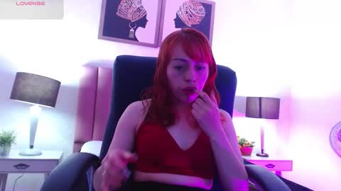 Snapshot of milaa_01 chatting on 02-26-26, 11:42 milaa_01 online show from 02-26-26, 11:42