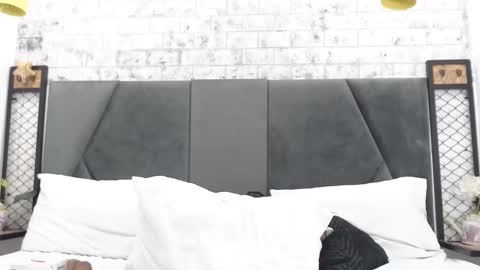 mila online show from 03-12-25, 02:01