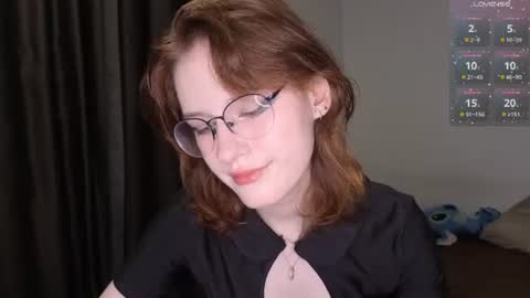 Claire online show from 07-08-26, 07:07