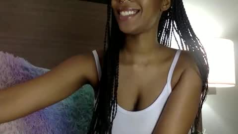 Miladreama online show from 01-21-25, 08:54