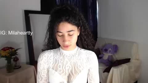 Snapshot of milah_hearrty chatting on 11-19-25, 02:17 Milah online show from 11-19-25, 02:17