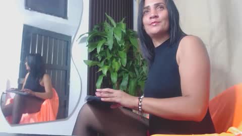 mila online show from 02-12-25, 11:20