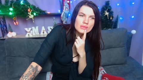 Milaloona online show from 12-21-24, 09:23