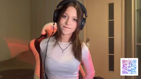 Snapshot of milamiuu chatting on 02-20-26, 03:56 milamiuu online show from 02-20-26, 03:56