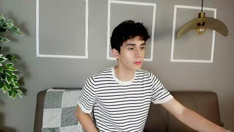 Snapshot of milan_saint chatting on 07-26-26, 01:18 Milan online show from 07-26-26, 01:18