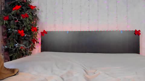 Milana online show from 01-20-25, 11:24