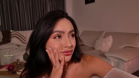 milana online show from 09-28-25, 10:04