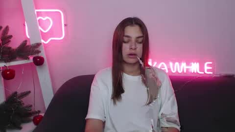 Snapshot of milanaangelas chatting on 12-22-24, 10:49 milanaangelas online show from 12-22-24, 10:49