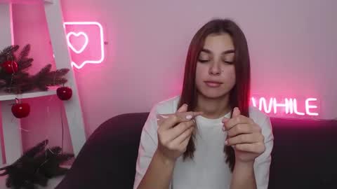 Snapshot of milanaangelas chatting on 12-28-24, 02:10 milanaangelas online show from 12-28-24, 02:10