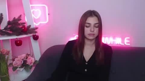 Snapshot of milanaangelas chatting on 01-05-25, 10:43 milanaangelas online show from 01-05-25, 10:43