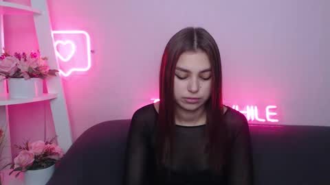 Snapshot of milanaangelas chatting on 01-17-25, 05:42 milanaangelas online show from 01-17-25, 05:42