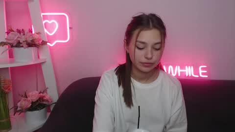 Snapshot of milanaangelas chatting on 01-28-25, 08:47 milanaangelas online show from 01-28-25, 08:47