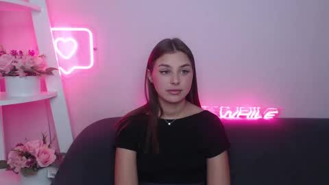 Snapshot of milanaangelas chatting on 02-11-25, 05:58 milanaangelas online show from 02-11-25, 05:58