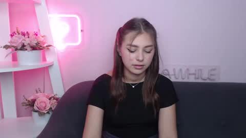 Snapshot of milanaangelas chatting on 03-03-25, 05:42 milanaangelas online show from 03-03-25, 05:42