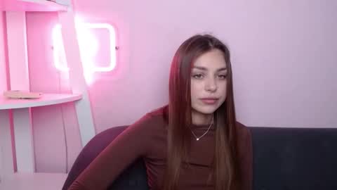 milanaangelas online show from 02-28-26, 06:03