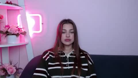 milanaangelas online show from 04-24-26, 04:48