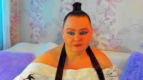 Snapshot of milanabiegert chatting on 01-09-25, 11:47 Lana online show from 01-09-25, 11:47