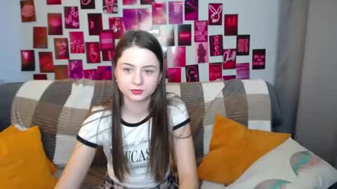 Snapshot of milanaroz chatting on 02-27-25, 08:50 milanaroz online show from 02-27-25, 08:50