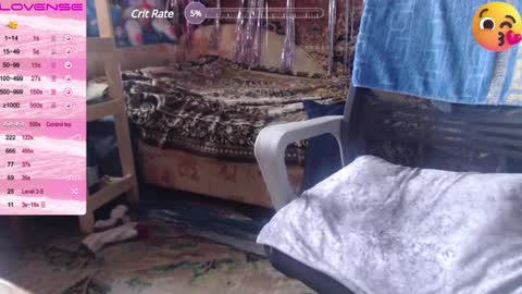 Snapshot of milanasvethoney chatting on 01-18-25, 11:54 Luna-- link in bio online show from 01-18-25, 11:54