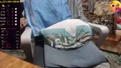 Snapshot of milanasvethoney chatting on 09-10-25, 07:47 Luna-- link in bio online show from 09-10-25, 07:47