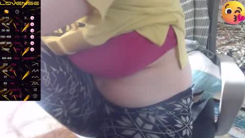 Snapshot of milanasvethoney chatting on 09-20-25, 11:00 Luna-- link in bio online show from 09-20-25, 11:00