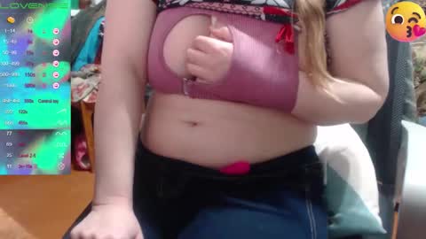 Snapshot of milanasvethoney chatting on 11-13-25, 06:07 Luna-- link in bio online show from 11-13-25, 06:07