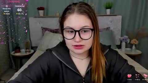 milanaxhoney online show from 03-05-26, 01:01