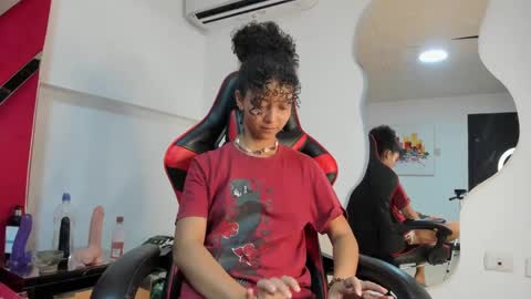 milanx2 online show from 01-19-25, 11:53