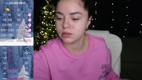 Snapshot of milania_hot_foxy chatting on 01-04-25, 08:05 Mila online show from 01-04-25, 08:05