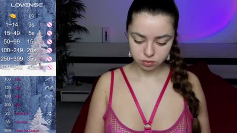 Snapshot of milania_hot_foxy chatting on 02-03-25, 09:41 Mila online show from 02-03-25, 09:41