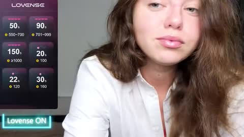 Snapshot of milania_hot_foxy chatting on 10-02-25, 09:00 Mila online show from 10-02-25, 09:00