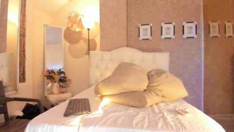 aya online show from 10-02-25, 10:39