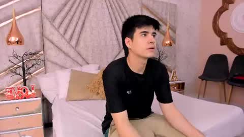 MILANMERCIER online show from 06-30-26, 04:13